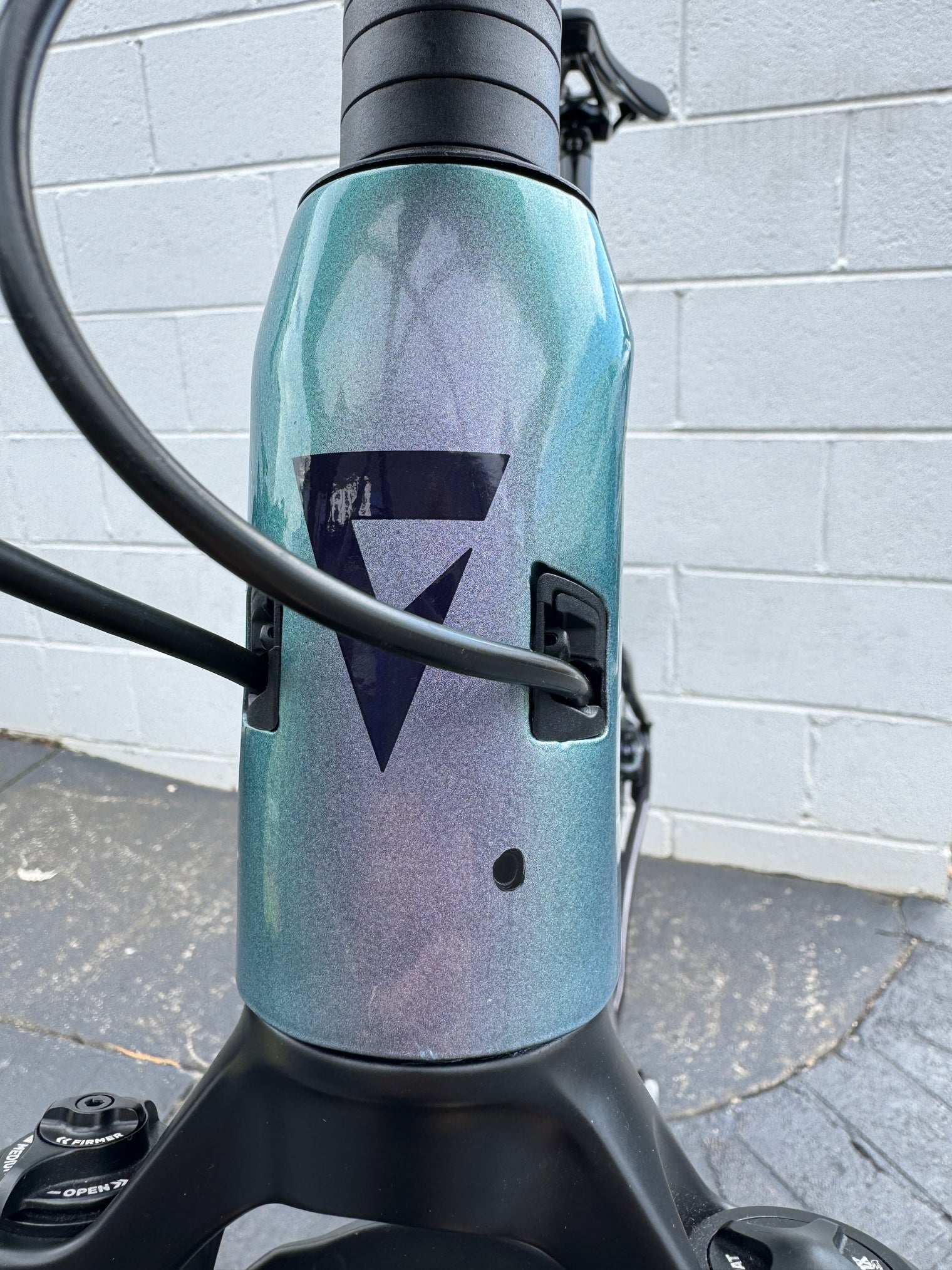 Revolt X Advanced Pro CUSTOM M Airglow/BlackCurrant - Force AXS, Alloy wheels