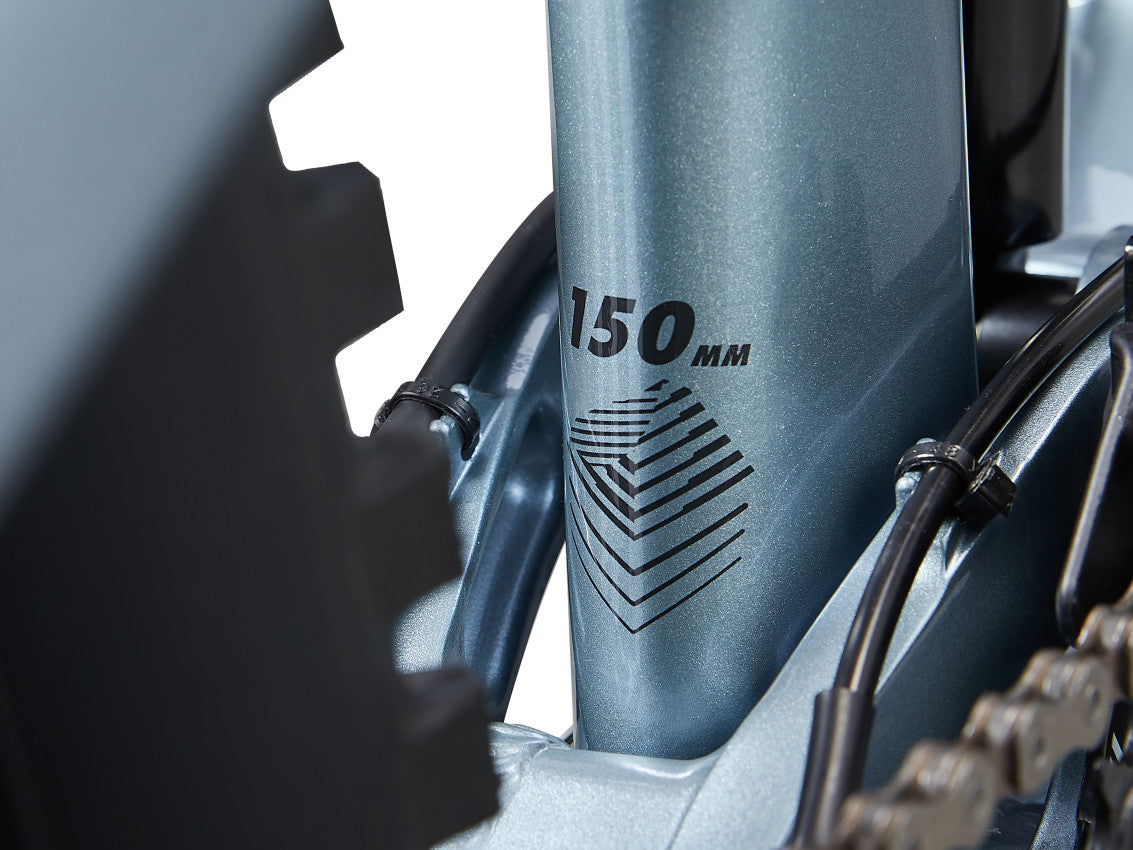 MY23 Intrigue LT 2_Color A Aged Denim_MTB-8