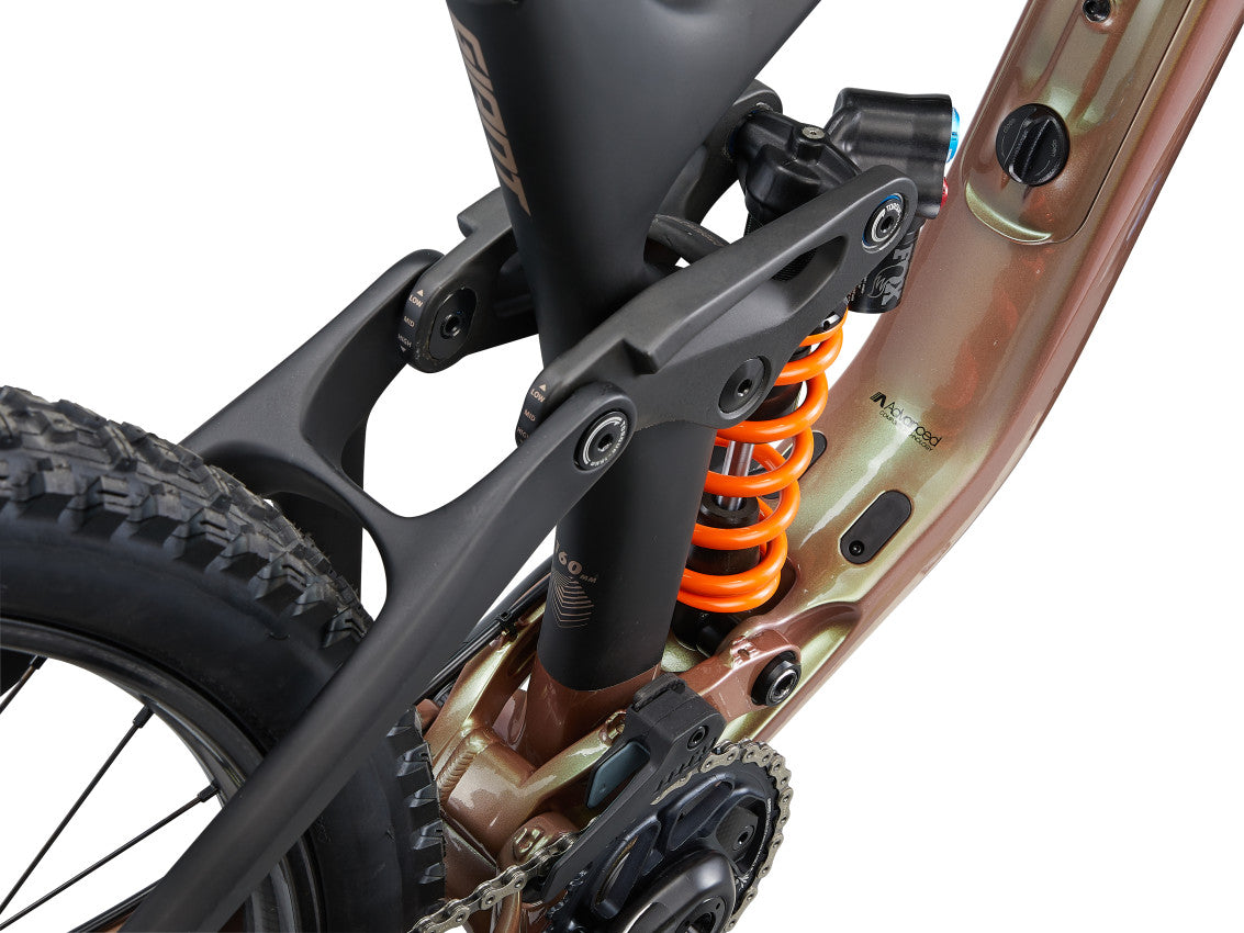 Image 11 of 17 - MY23 Reign Advanced Pro 0 Color A_MTB-10