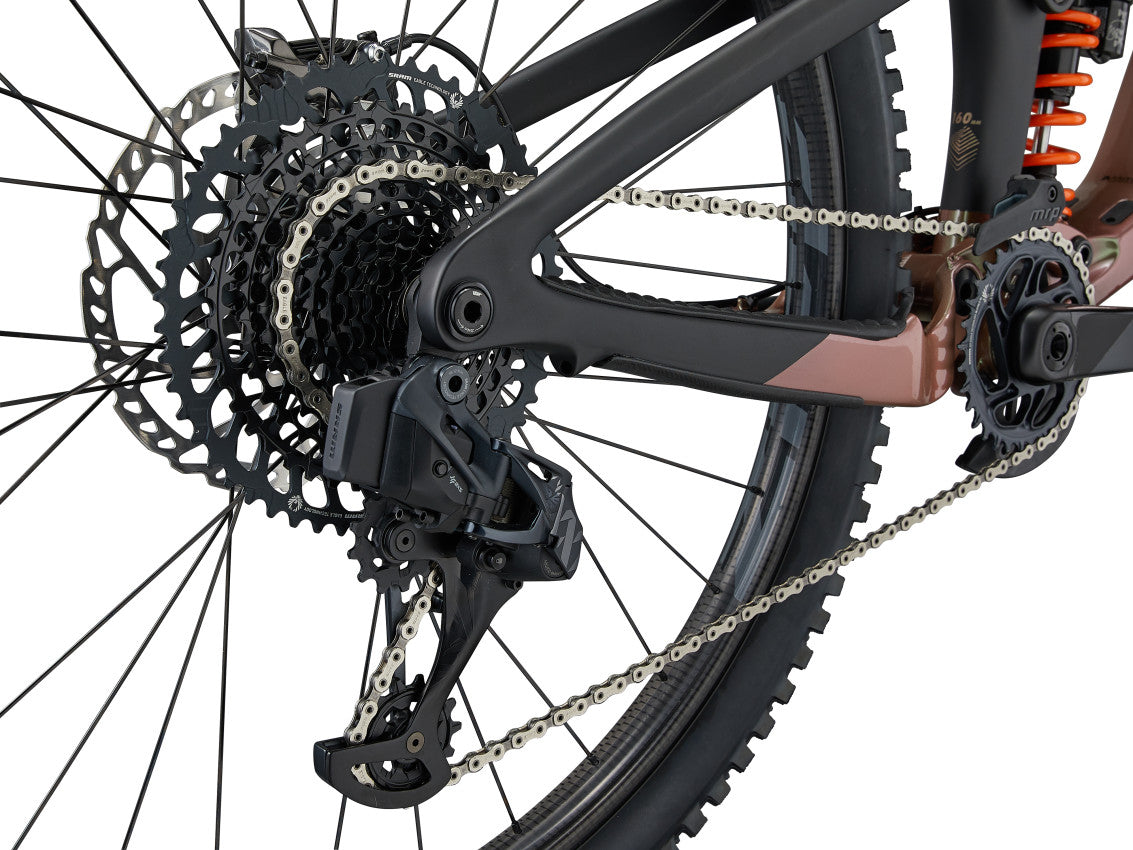 Image 9 of 17 - MY23 Reign Advanced Pro 0 Color A _MTB-8