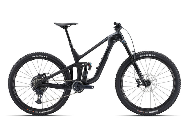Image 1 of 10 - Diamond Carbon Render