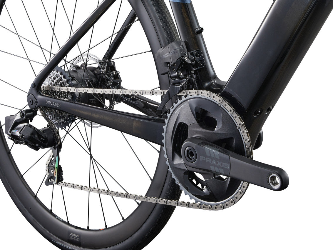 MY24 Avail Advanced E+ EL 1_Color A Ice Age-D4