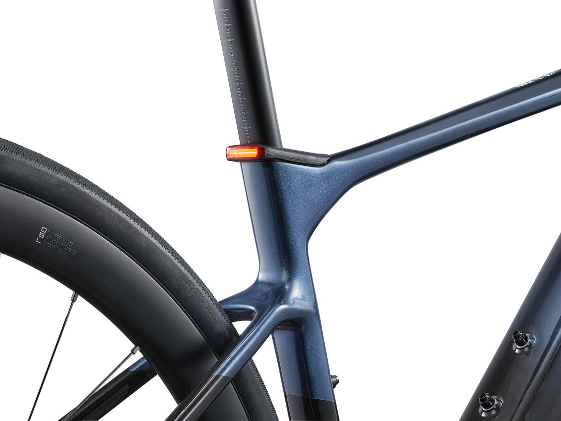 MY24 Avail Advanced E+ EL 1_Color A Ice Age-D8