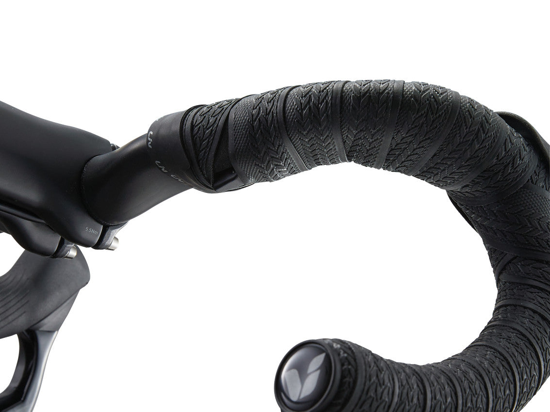 MY24 Avail Advanced E+ EL AR_Color A Silver Pine-D10 1