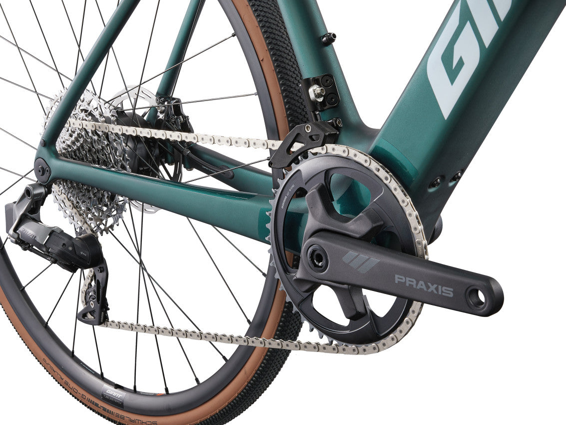 MY24 Defy Advanced E+ EL AR_Color A Kelp Forest-D4