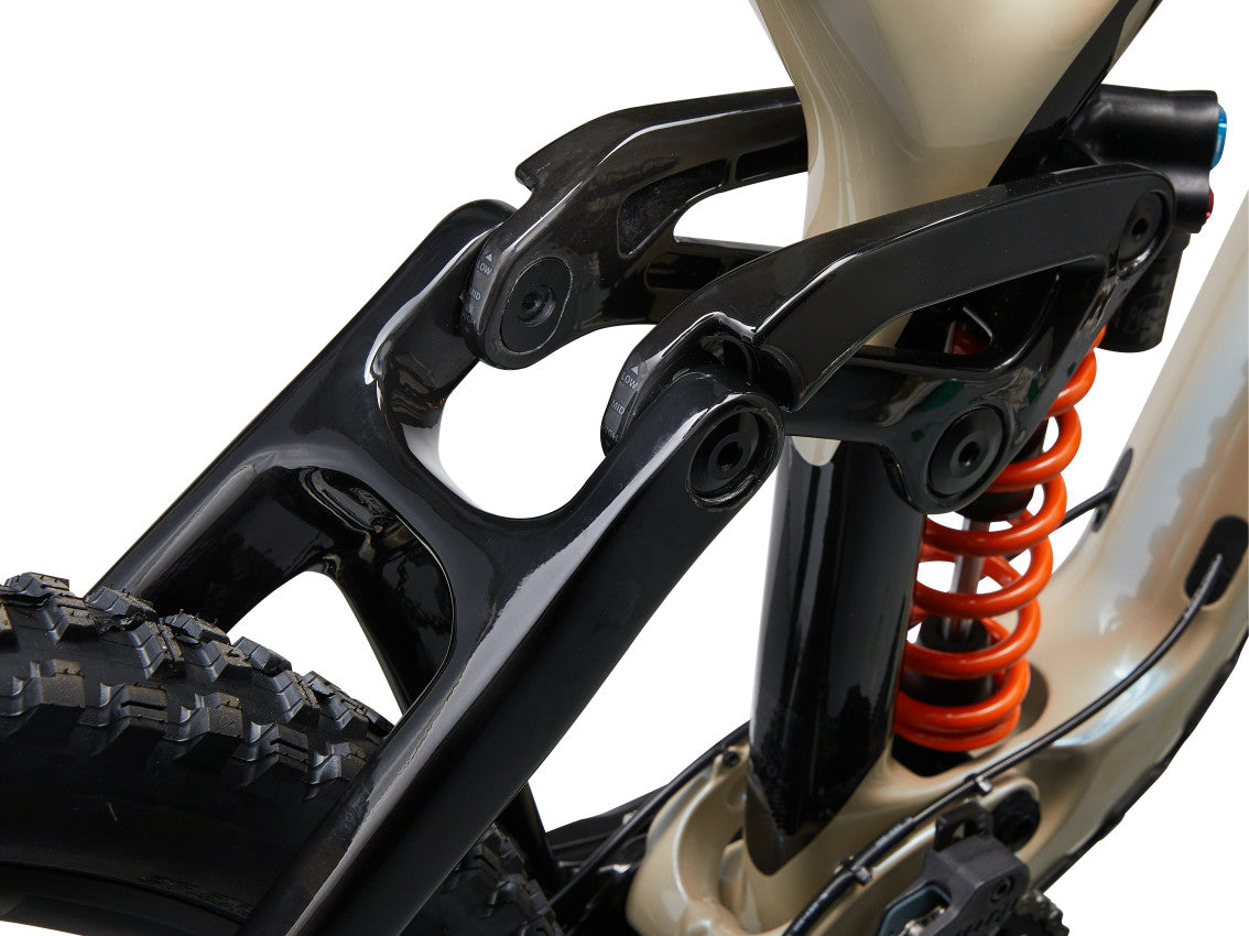 MY24 GLORY ADVANCED_D-11