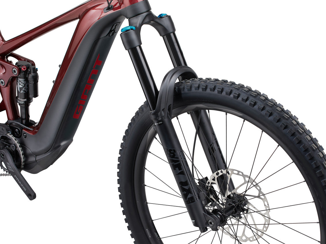 MY24 Reign E+ 2_Color A Sangria_D-3