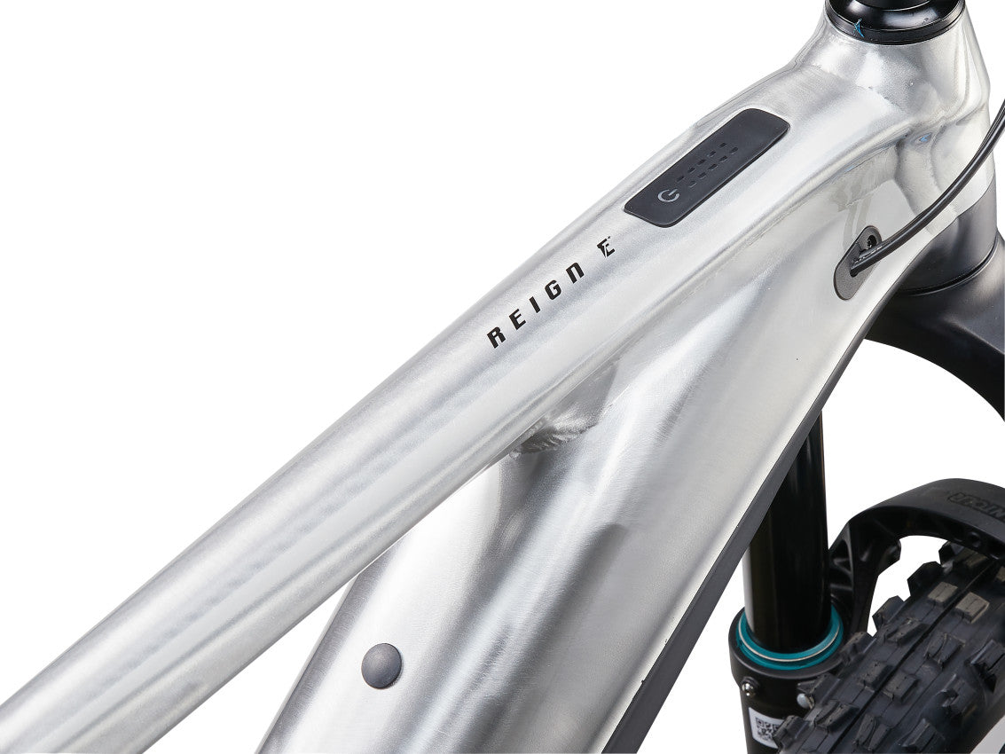 Image 6 of 6 - MY24 Reign E+ 3_Color A Raw Aluminum_D2