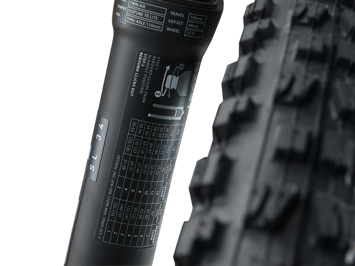 MY25 Faith-Liv_Color A Radiant Pink-D11