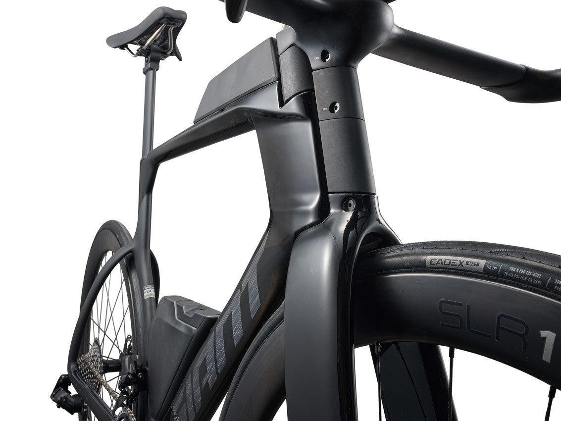 Image 2 of 12 - MY25TrinityAdvancedSL1_Carbon_PrismaticHaze-D10