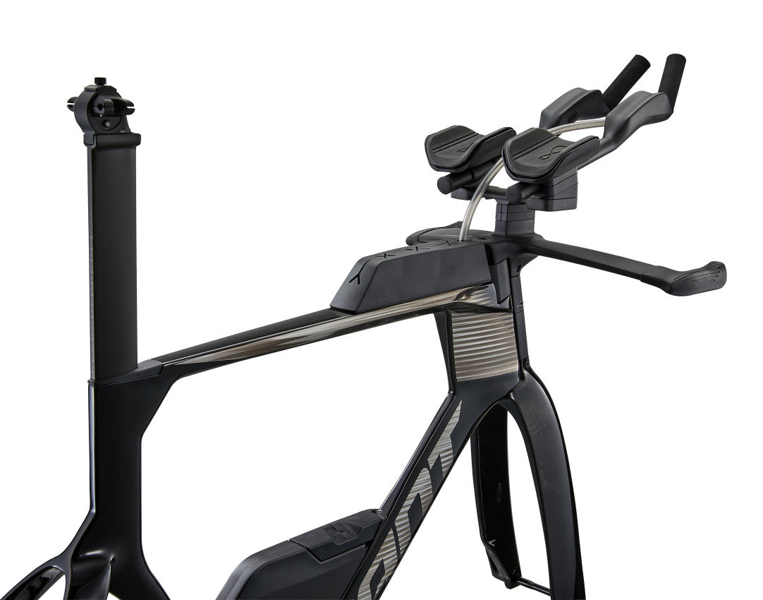 Image 4 of 9 - MY25 Trinity Advanced SL Tri-FF_Color A Carbon_Chrome-D-1