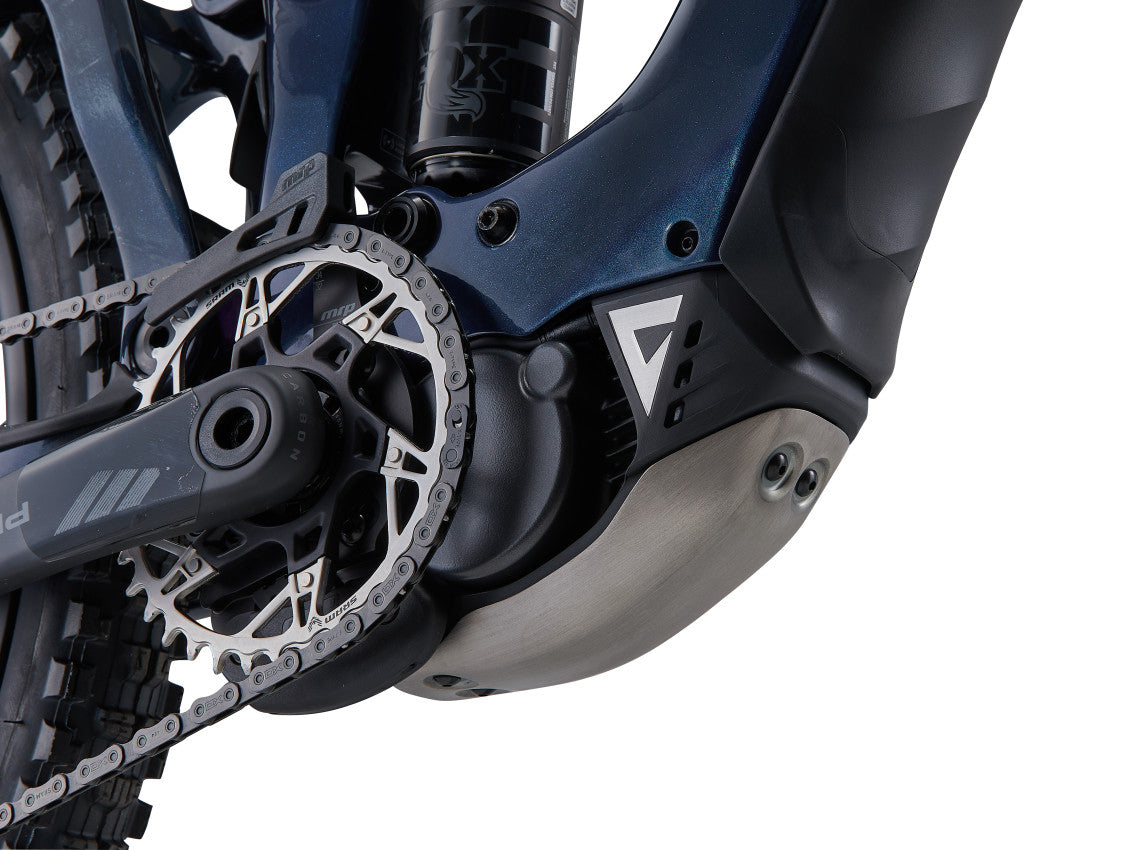 Image 9 of 12 - MY26ReignAdvancedE0_ColorA-D-10