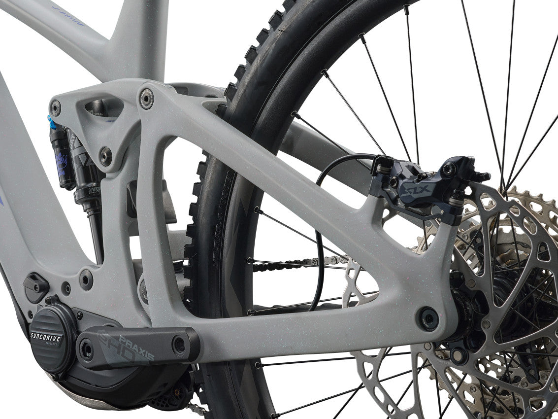 Image 3 of 10 - MY26ReignAdvancedE2_ColorAMoonDust-D8