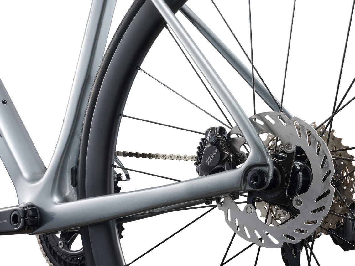 Image 4 of 6 - MY26TCRAdvancedPro1-Di2_ColorATechSilver-D6