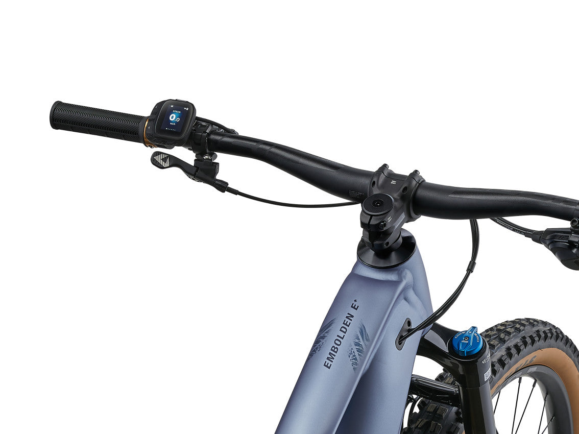 Image 11 of 12 - MY27EmboldenE0_ColorAAtmosphere_Black-D-2