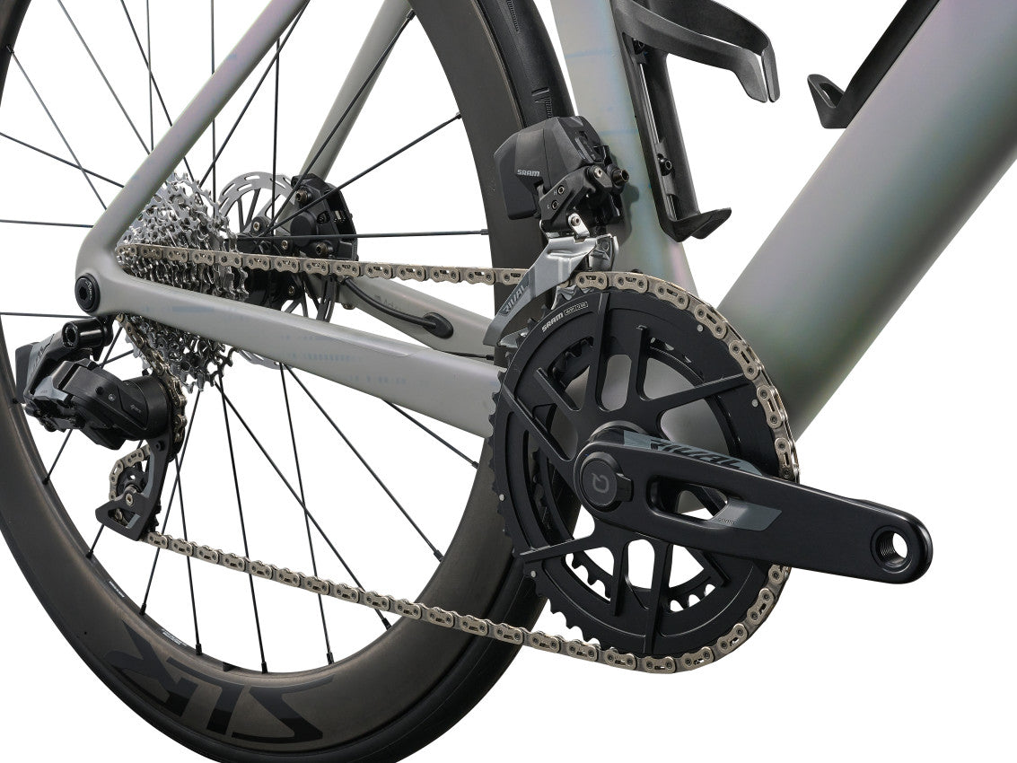 Image 3 of 6 - MY27EnviLivAdvancedPro1-AXS_ColorASupernovaGrey-D4