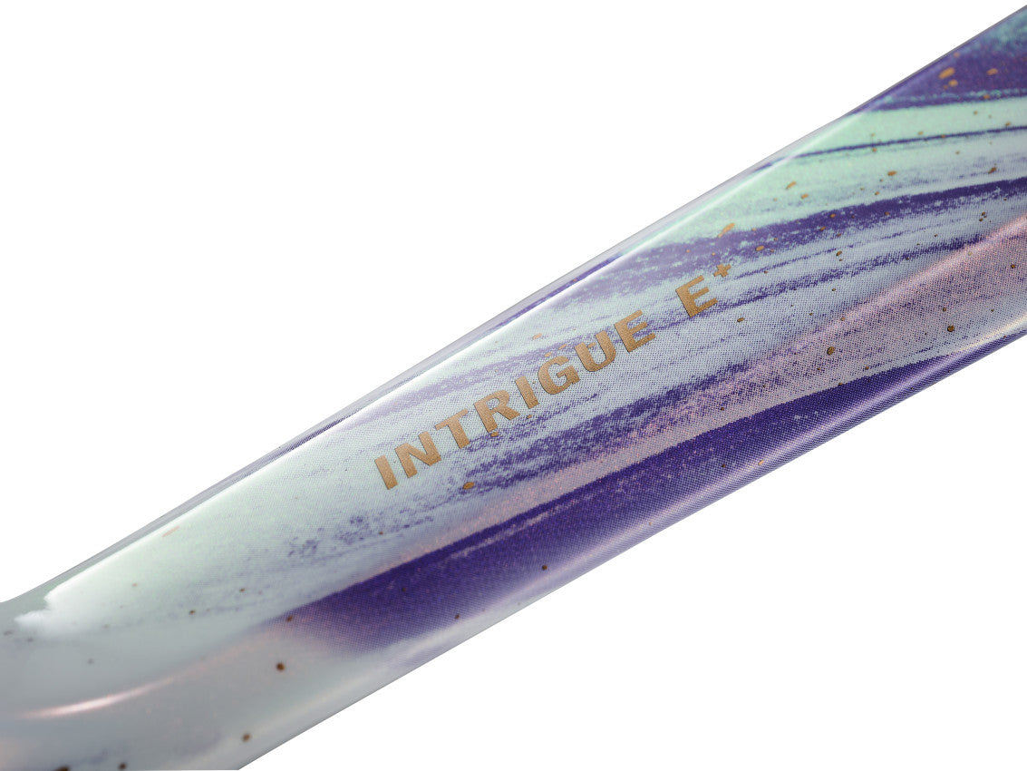 Image 14 of 18 - MY27IntrigueAdvancedE0_ColorAColorA-D18
