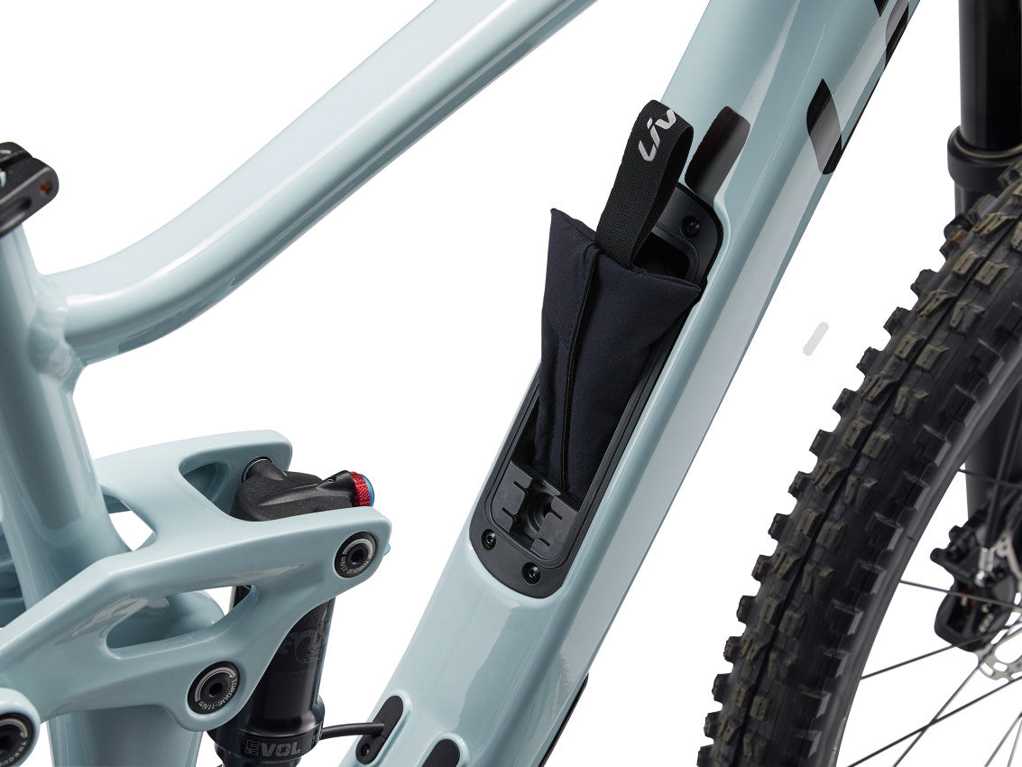  MY23 Intrigue LT 1_Color A Soap Suds_MTB-10