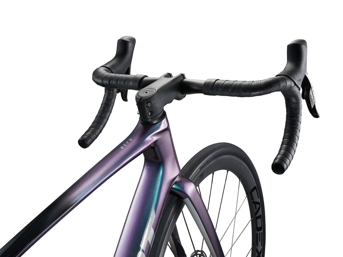 MY24 Defy Advanced SL 0_Color A Blue Dragonfly-D15