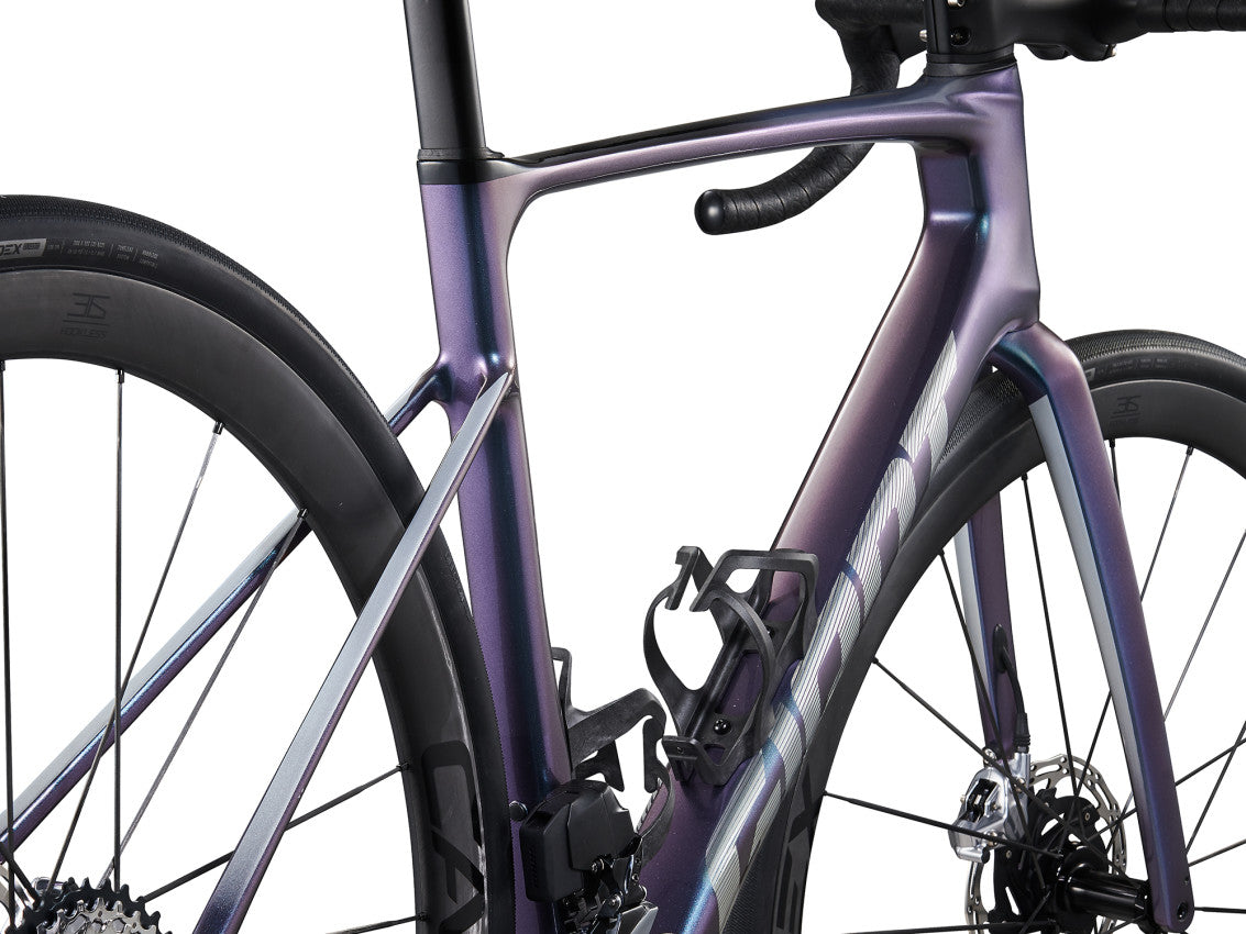  MY24 Defy Advanced SL 0_Color A Blue Dragonfly-D3