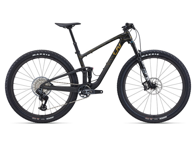 MY24 Pique Advanced 29 1_Color A Raw Carbon
