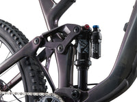  MY24 Trance X Advanced 1_Color A RawCarbon_ArcticLigh-D2