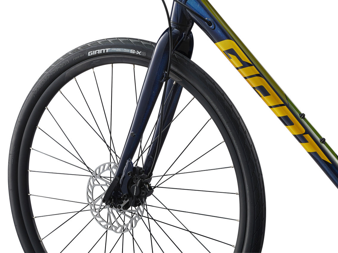  MY25 Escape 3 Disc_Color A Ultra Navy-D4