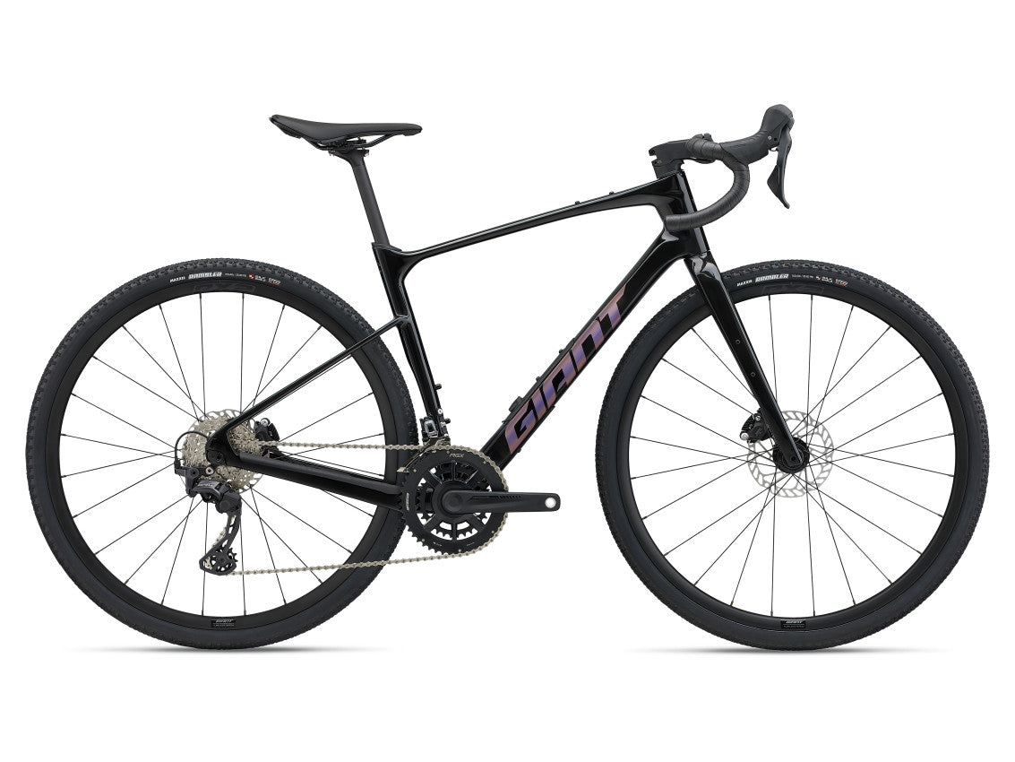 MY25 Revolt Advanced 2_Color A Carbon Smoke