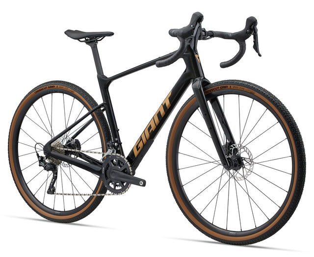  MY25 Revolt Advanced 3_Color A Panther-Front 1