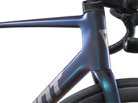  MY25 TCR Advanced Pro 0-Di2_Color A Ocean Twilight_Glare Chrome-D1
