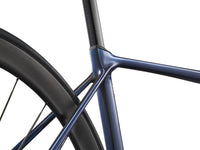  MY25 TCR Advanced Pro 0-Di2_Color A Ocean Twilight_Glare Chrome-D5