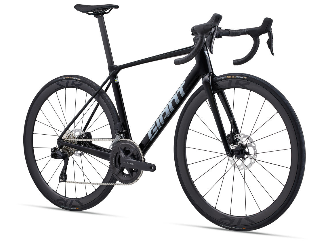  MY25 TCR Advanced Pro 1-Di2_Color A Carbon_Chrome_Front
