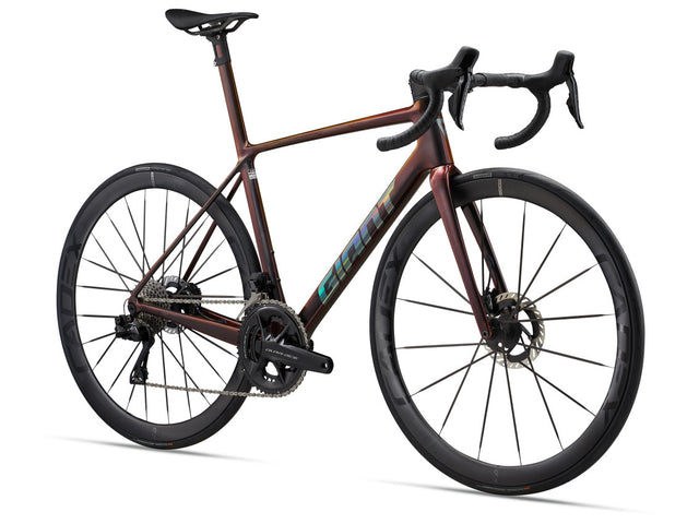  MY25 TCR Advanced SL 0-DA_Color A Black Lava_Front