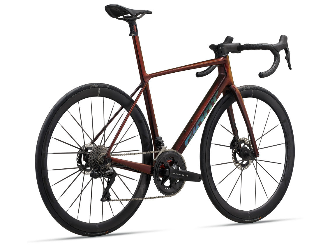  MY25 TCR Advanced SL 0-DA_Color A Black Lava_Rear