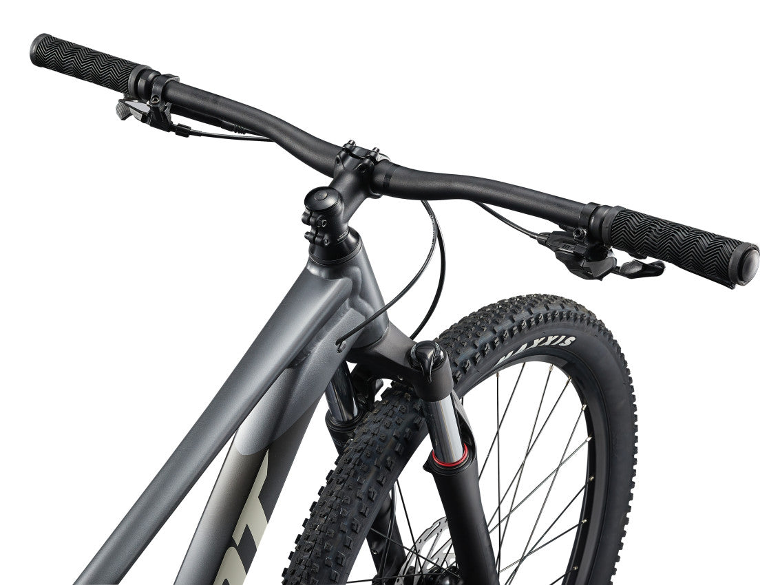 Image 4 of 13 - MY25 Talon 29 1_Color A Charcoal-D1
