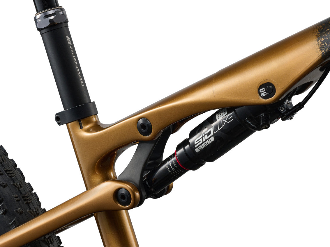 Image 6 of 12 - MY26PiqueAdvancedSL0_ColorA-D13