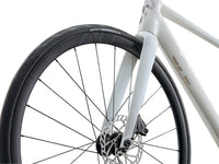 Image 6 of 7 - MY27BeLivSL1_ColorAUnicornWhite-D4