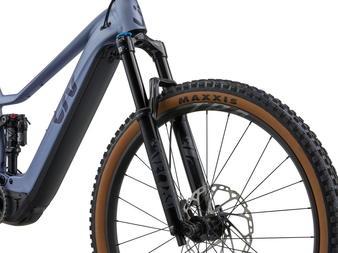 Image 10 of 12 - MY27EmboldenE0_ColorAAtmosphere_Black-D-3