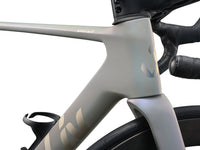 Image 5 of 6 - MY27EnviLivAdvancedPro1-AXS_ColorASupernovaGrey-D1