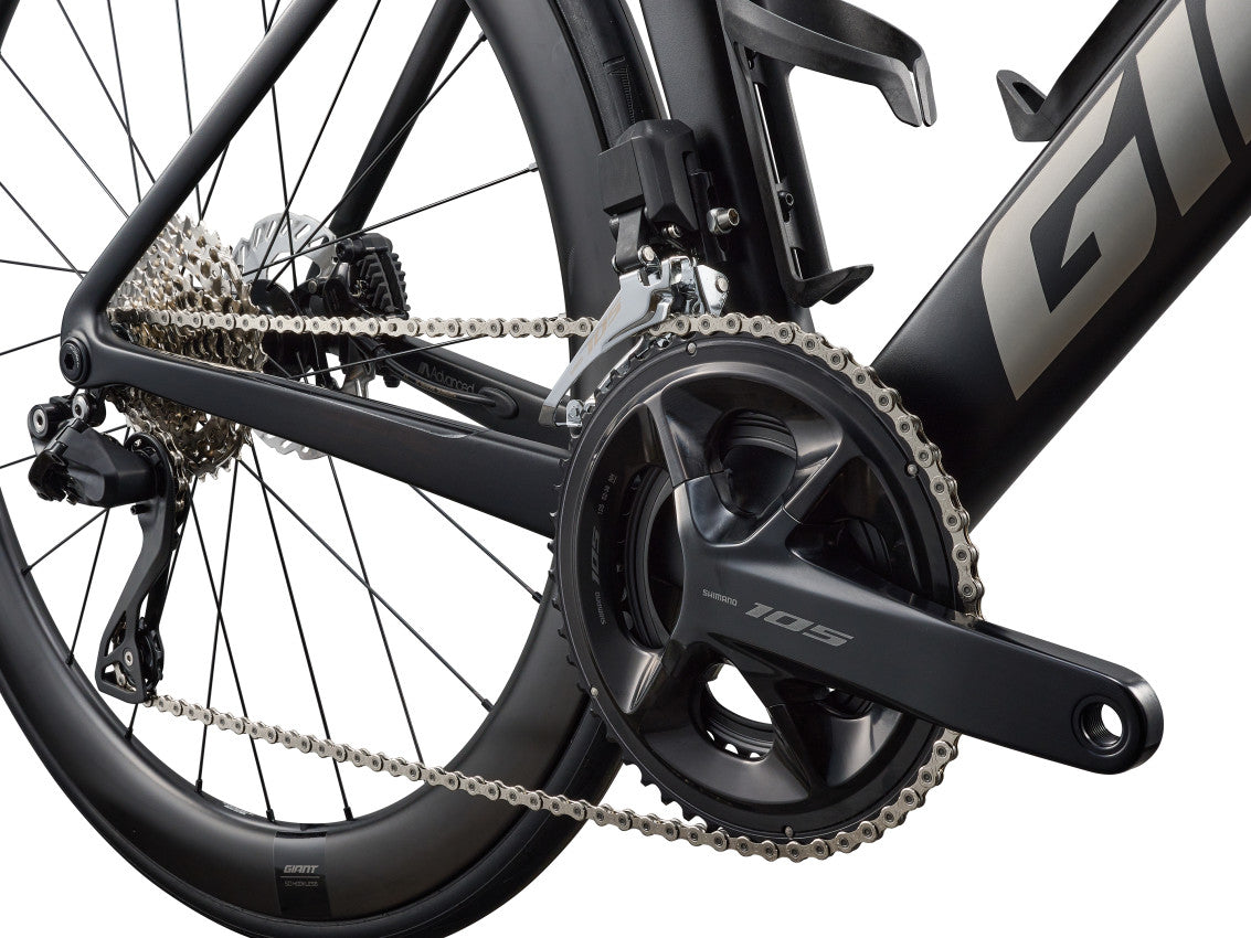 Image 3 of 6 - MY27PropelAdvanced1_ColorACarbon-D2