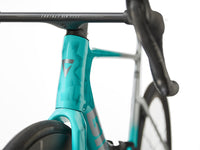 Image 11 of 12 - MY27PropelAdvancedSL0-Red_ColorASuperspeedBlue-D-7