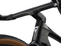 Image 10 of 12 - MY27RevoltAdvancedSL0_ColorARawCarbon_PrismPearl-D2